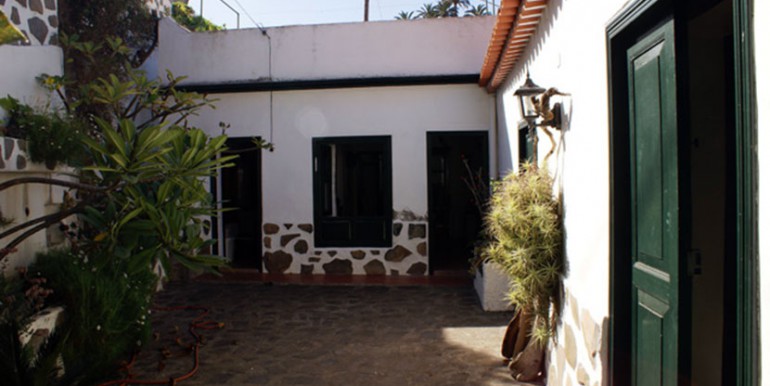 La-Morera-patio,-Ref